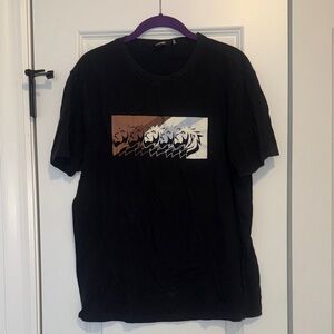 Express Black Short-Sleeve Tee with Brown-to-White Gradient Wolf Graphic